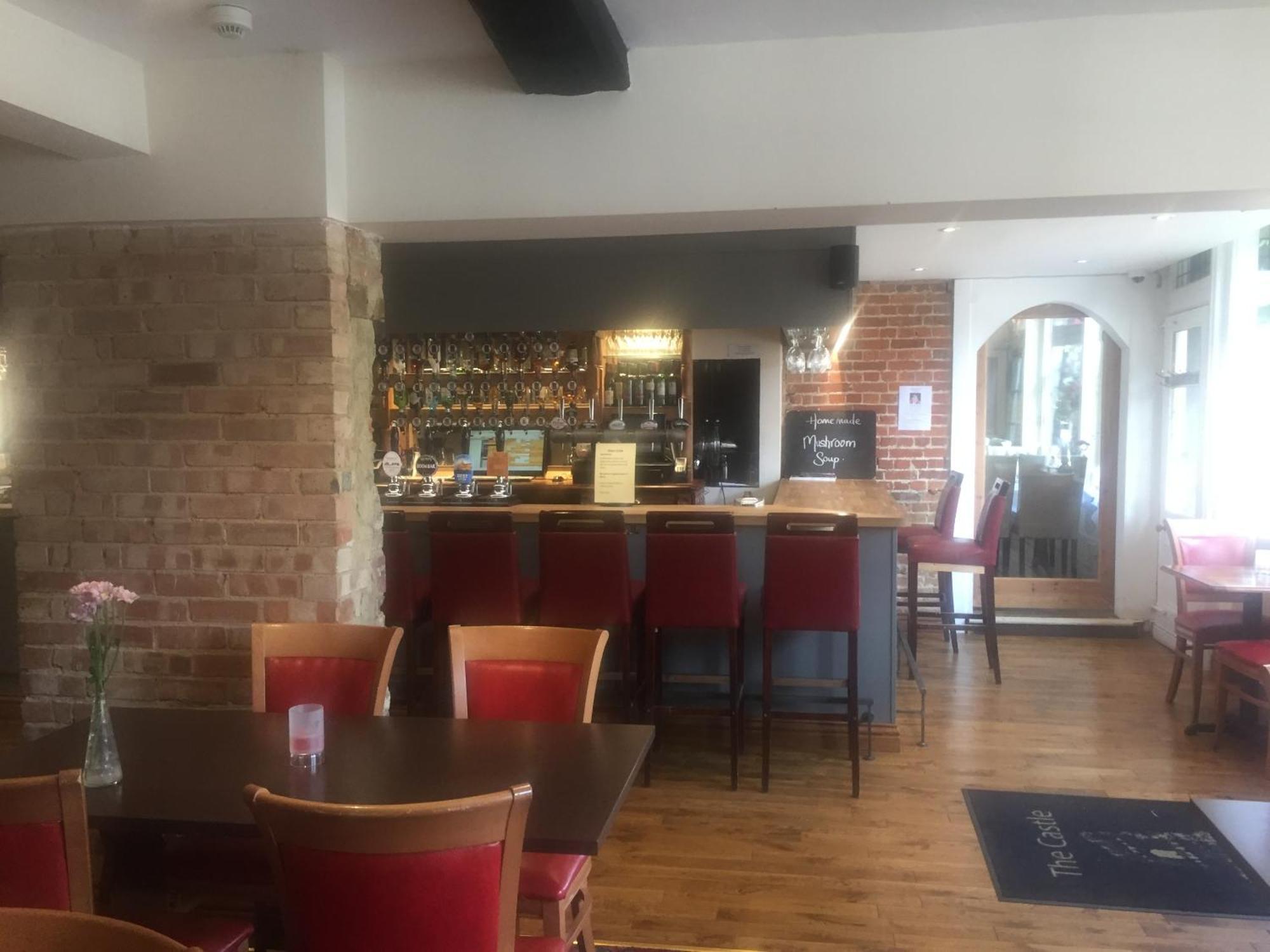 The Castle Inn Hotel 스테이닝 외부 사진